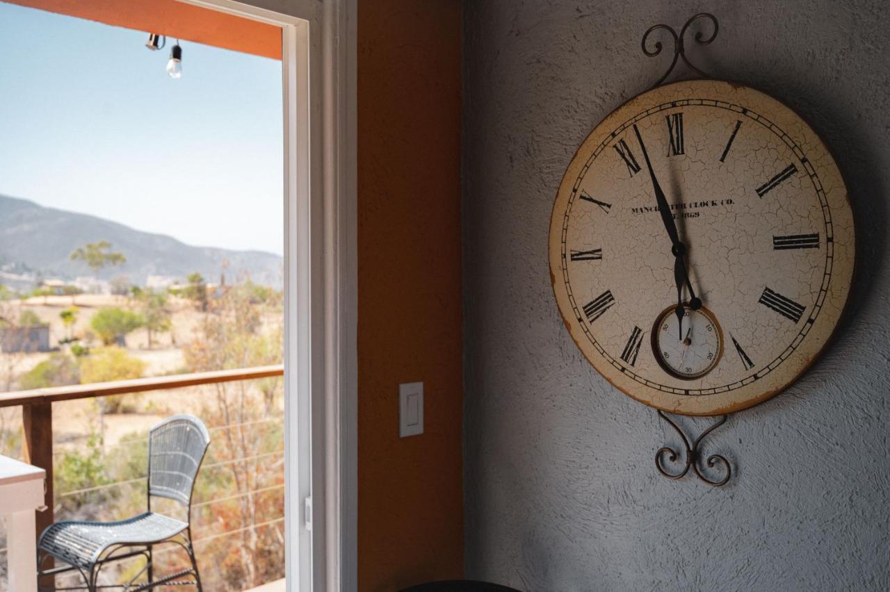 バジェ・デ・グアダルーペ Vina Calabria Bed & Breakfast エクステリア 写真