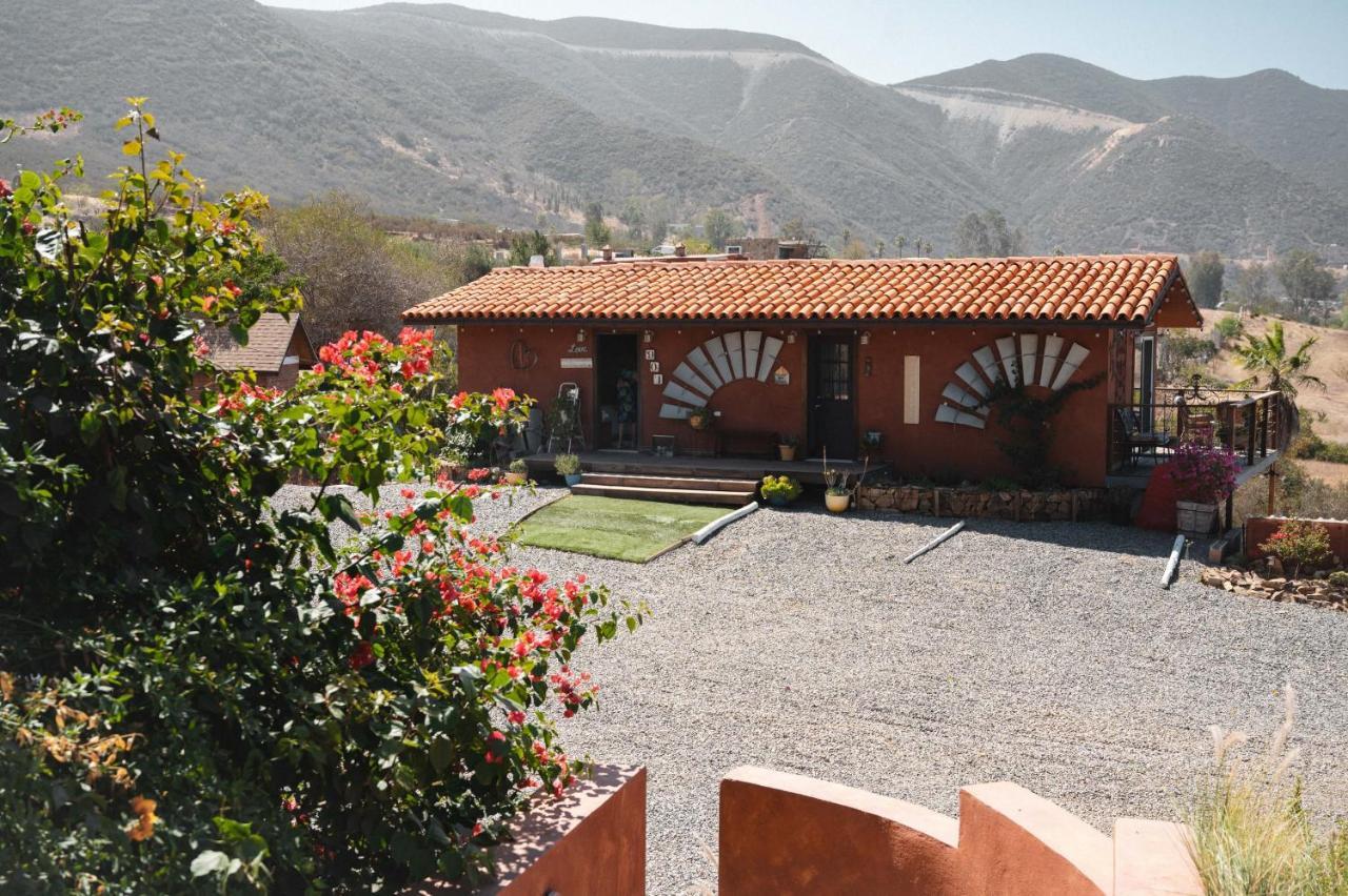 バジェ・デ・グアダルーペ Vina Calabria Bed & Breakfast エクステリア 写真