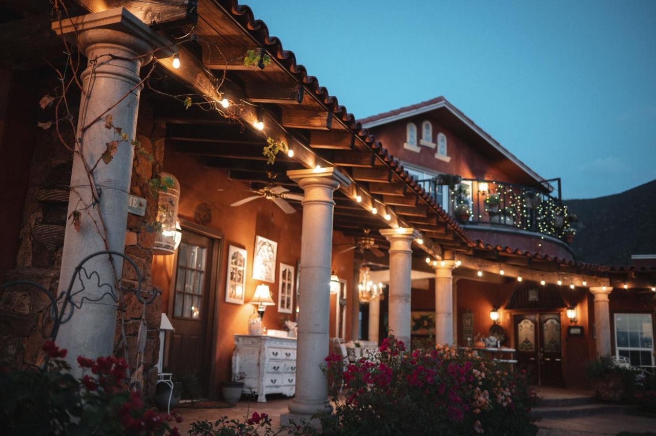 バジェ・デ・グアダルーペ Vina Calabria Bed & Breakfast エクステリア 写真
